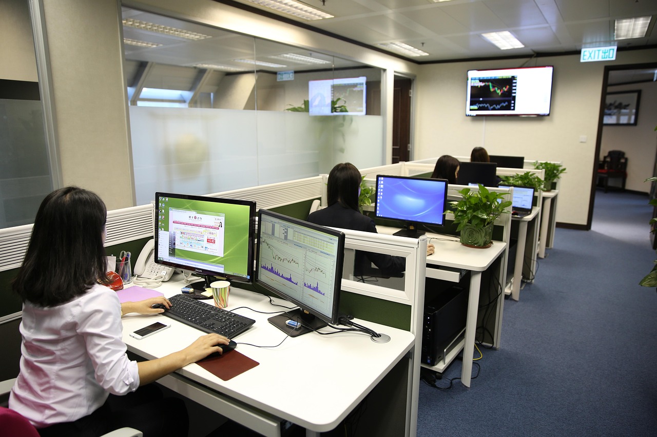 Top ICT tenders: National government returns to tech